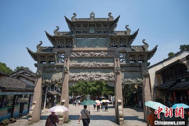 油车好还是电车好?它们各有哪些优势与劣势?答案来了!